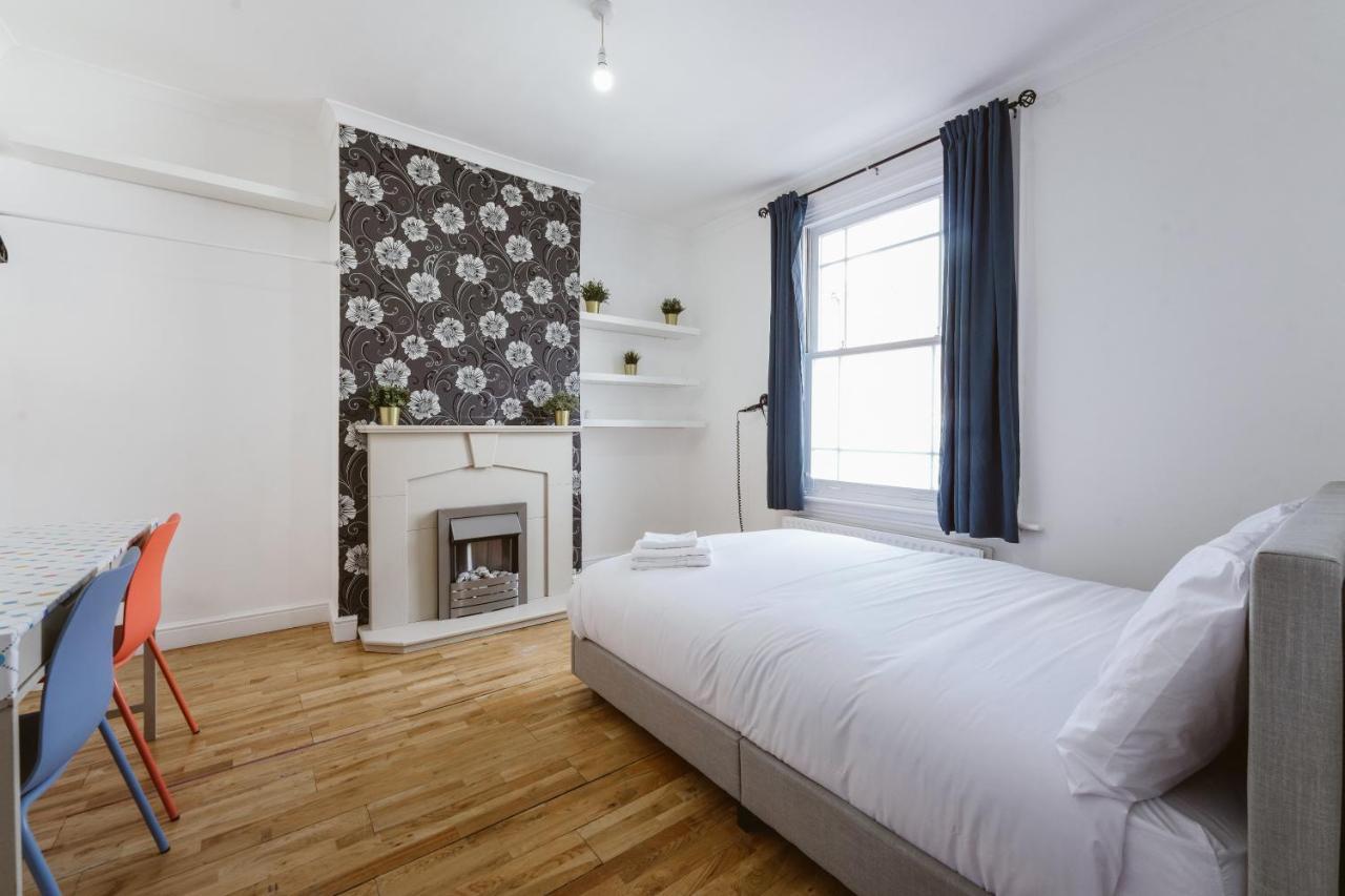 Maison d'hôtes Great In Stepney Station - 12